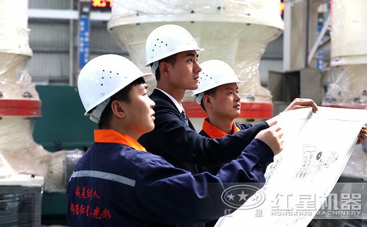 精湛技術(shù)人員現(xiàn)場指導(dǎo)設(shè)備的生產(chǎn)、制造